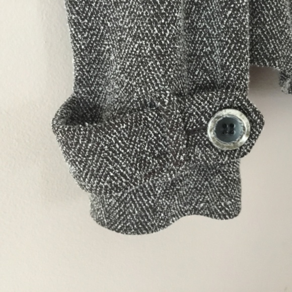 Jacket - Picture 3 of 4